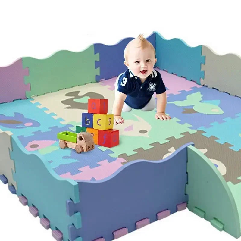 Tapis de bébé en puzzle avec clôture